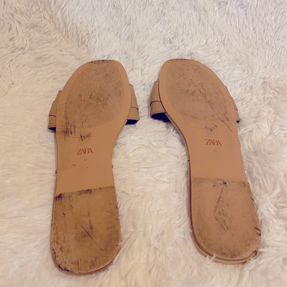 ZARA Tan Leather Flat Sandals with Saddle Buckle Size 11 - Picture 9 of 9